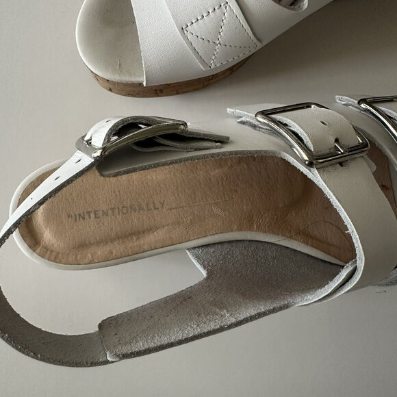 Intentionally Blank White Platform Shoe Cork Sole. Size 38 - Picture 4 of 6